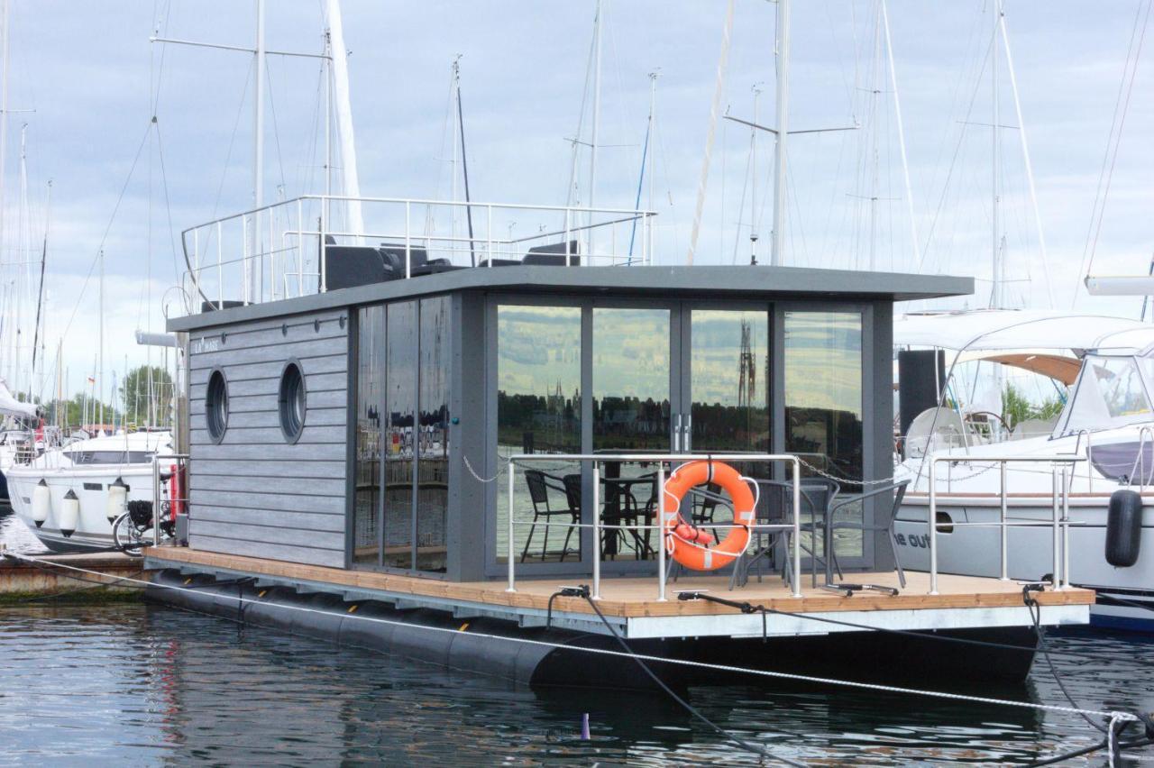 Hausboot Fjord Lacerta Mit Dachterrasse In Wendtorf エクステリア 写真